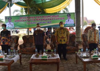 Dawam dan Azwar Serahkan Ambulance Public Safety Center