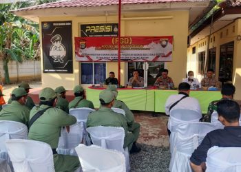 Polisi Sosialisasi Pemolisian Masyarakat