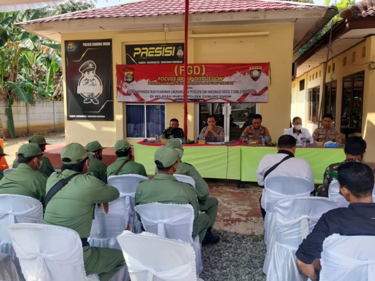 Polisi Sosialisasi Pemolisian Masyarakat