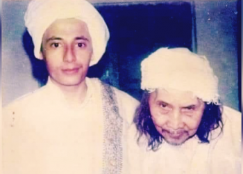 Maulana al-Habib Luthfi bin Yahya dan Mbak Malik. Foto Istimewa