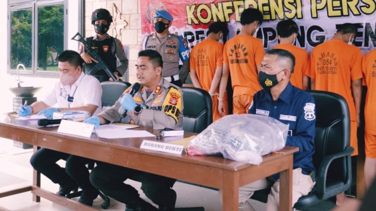 Mayat di Sungai Way Seputih Diduga Korban Pembunuhan Berencana