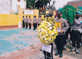Ino harianto Takziah ke Rumah Duka
