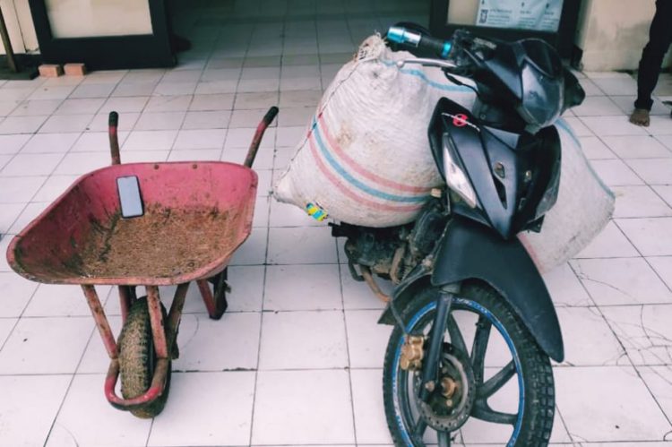 2 Pencuri Sekarung Biji Kopi Merah Ditangkap Polisi