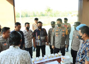 Polres Tulangbawang Barat Tes Urine Anggota