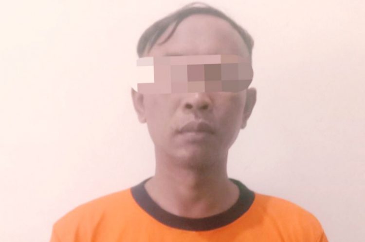 Polisi Tangkap Narkoba di Kampung Subang Jaya