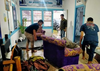 Pasca Ditimpa Musibah Karang Taruna Pesawaran Laksanakan Gotong Royong