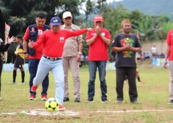 Parosil Mabsus Buka Turnamen Portib Cup 2022