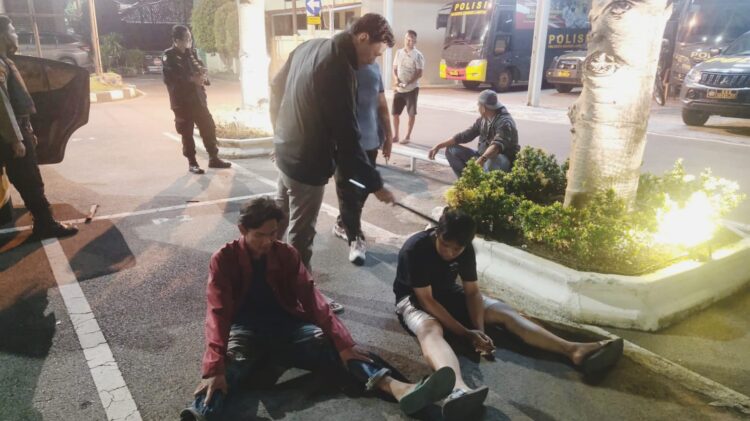 Polisi Tangkap 2 Pemuda Hendak Tawuran