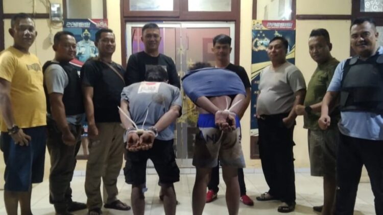 Masuk Lewat Lubang Ventilasi, Duet Pemuda Labuhan Ratu Gasak Motor dan HP