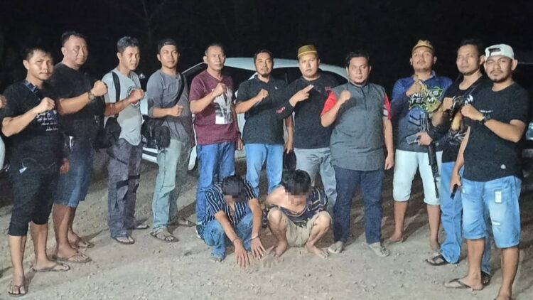 Dalam Waktu 14 Jam, 2 Pencuri Mobil Pikap Tertangkap di Pematang Panggang
