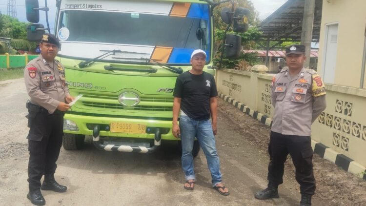 Langgar Izin Tambang, Polres Lampung Timur Amankan Truk Muatan Pasir