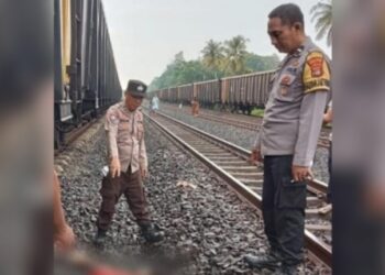 Diduga Pikun, Kakek Tewas Tersambar Kereta Api di Lampung Utara