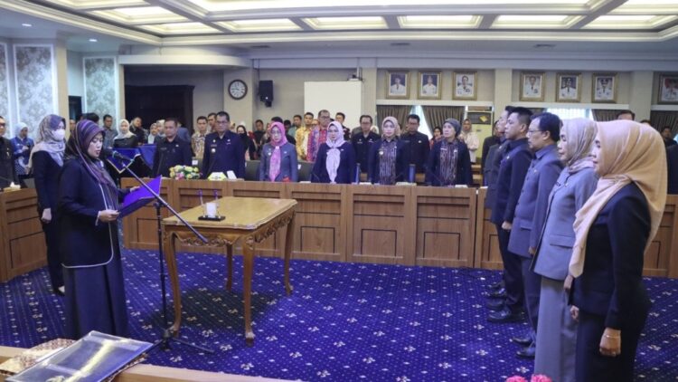 6 Kepala Dinas dan Biro Pemprov Lampung Dilantik