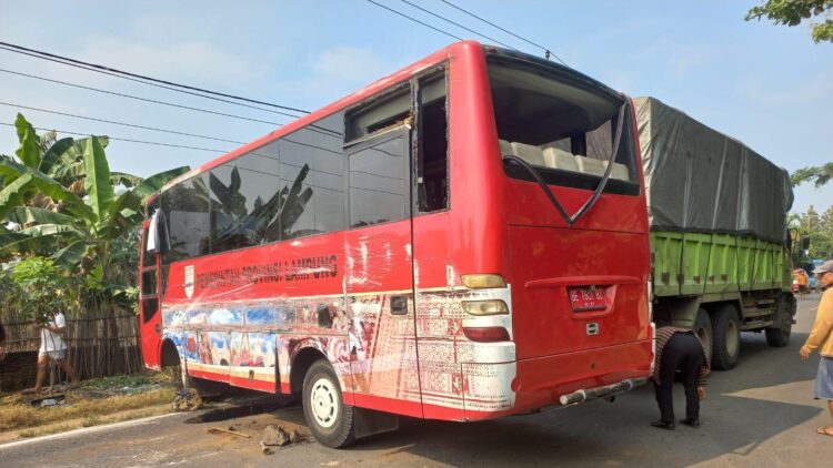 Dipakai Urusan Hajatan, Prosedur Peminjaman Bus Dinas Pemprov Lampung Disorot 