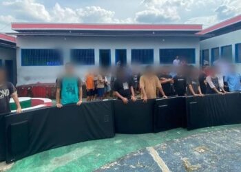 50 Buah Matras ke Warga