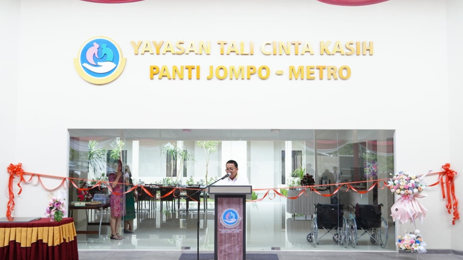 Panti Jompo Tali Cinta Kasih Diresmikan Gubernur Lampung
