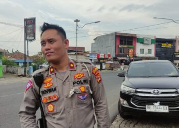 Truk Bermuatan CPO Terguling di Bandar Lampung