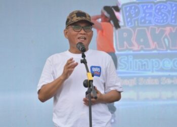 Qomaru Zaman Gemetar Lihat Data KUR BRI Metro 