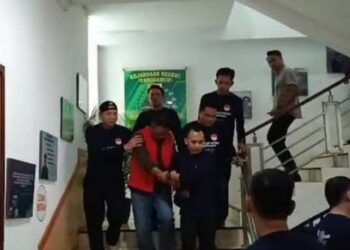 Publik Dukung Upaya PDIP Pecat Basuki Wibowo