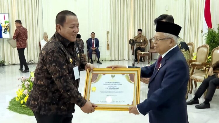 Arinal Terima Penghargaan Adhikarya Nararya Pembangunan Pertanian