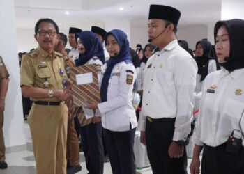 484 CPNS Hingga PPPK Pesisir Barat Terima SK Pengangkatan 