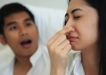 Bau Mulut Bikin Nggak Percaya Diri. Kenali Penyebab dan Penanganannya