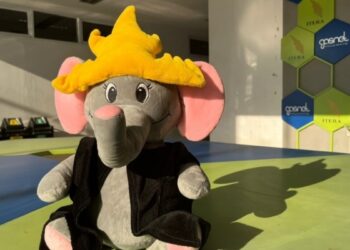 Terapi Wicara Anak. Mahasiswa Itera Buat Boneka Bicara