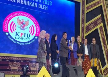 Arinal Djunaidi Raih KPID Award