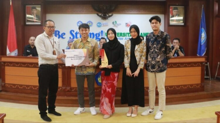 Tim UGM Pemenang Sayembara Desain Gerbang Unila