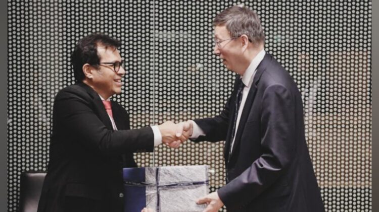 Kolaborasi Bidang AI