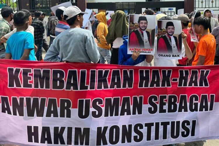 Anwar Usman diminta kembali pimpin mahkamah konstitusi, ketua MK