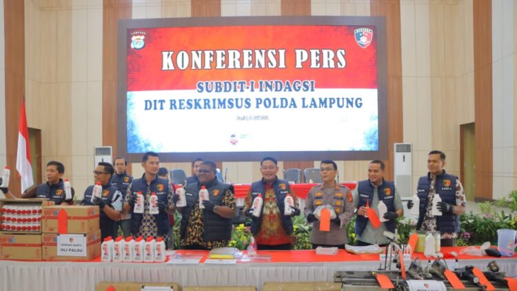 Sindikat Oli Palsu AHM Terbongkar di Lampung: Ribuan Botol Disita
