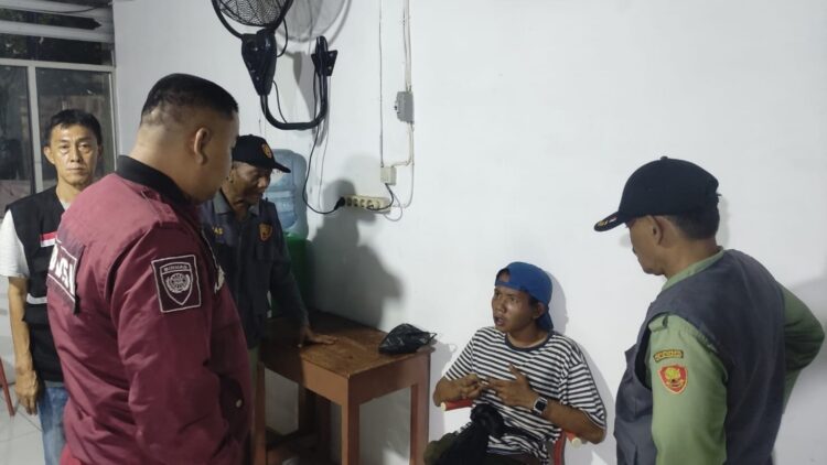 Pria di Bandarlampung Nekat Matikan Traffic Light: Cara Kreatif Jadi Pak Ogah