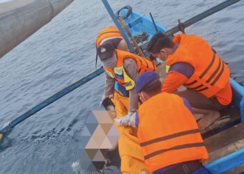 Mayat Anonim Ditemukan Terapung di Perairan Tanjung Setia Lampung