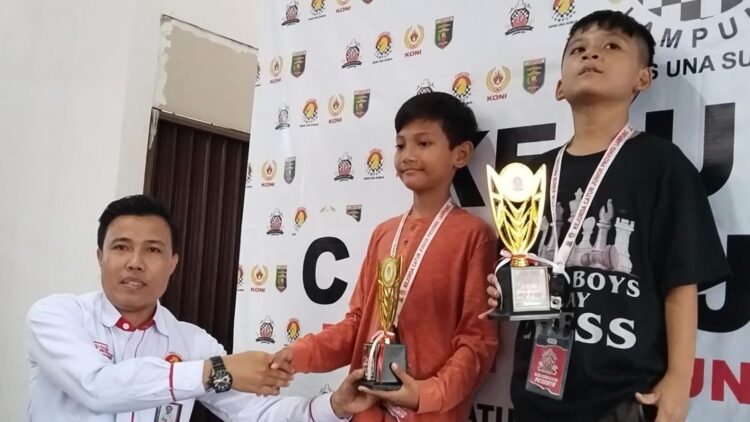 2 Atlet Cilik Kota Metro Wakili Lampung di Kejurnas Catur Depok