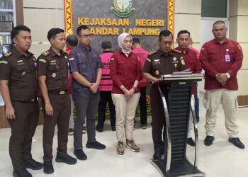 Kerugian Rp19 Miliar, 5 Tersangka Korupsi PDAM Way Rilau Dilimpahkan ke Kejari Bandarlampung