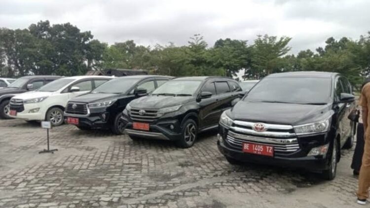 Ribuan Kendaraan Dinas di Lampung Nunggak Pajak, Tuba di Puncak Daftar