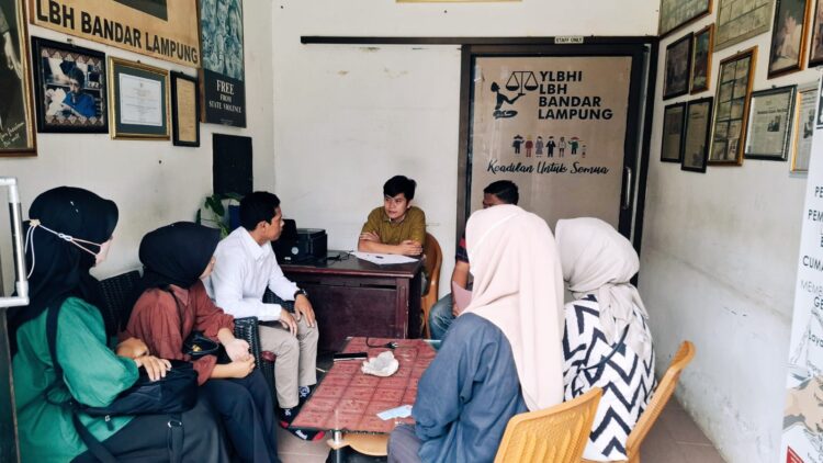 Dana PIP Raib, Siswa Lampung Selatan Mengadu ke LBH