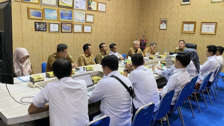 Pemkab Pesawaran dan PLN Bahas Sinkronisasi Data Pelanggan untuk Tingkatkan PAD