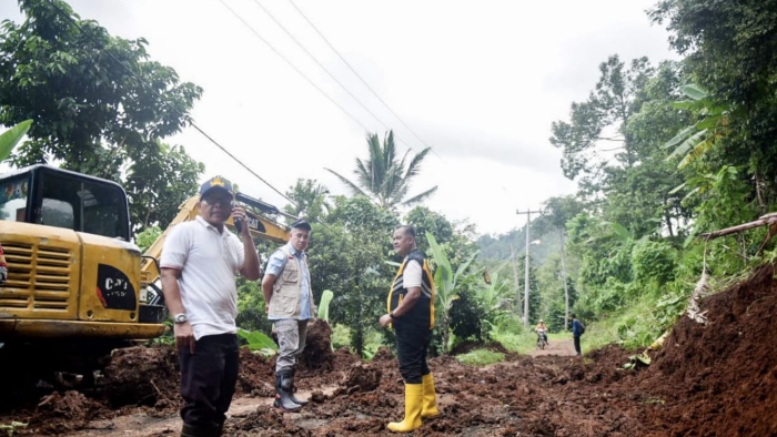 Bupati Pesawaran Gencarkan Penanganan Banjir dan Longsor, Normalisasi Sungai Jadi Prioritas