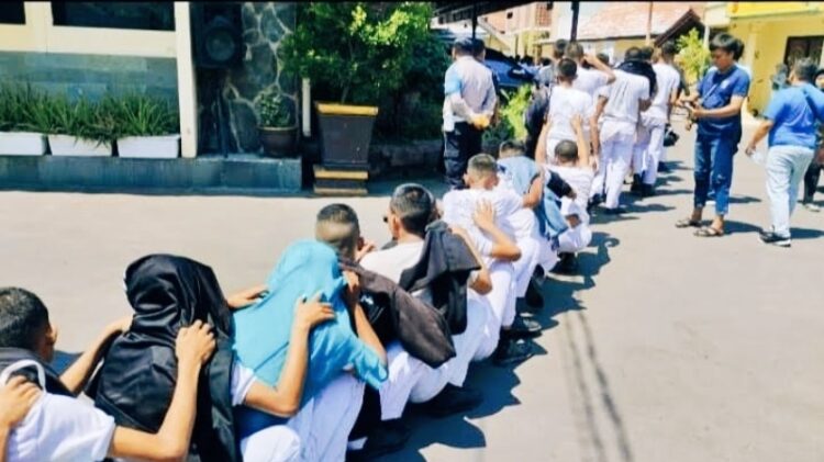 Bukan Barak, Wagub Lampung Ingin Masjid Jadi Solusi Kenakalan Remaja