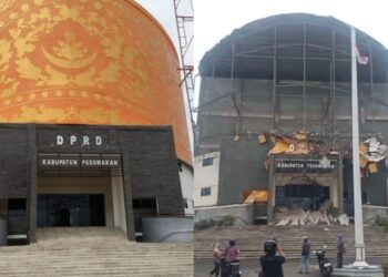 Ngeri! Ornamen DPRD Pesawaran Runtuh Disapu Angin Kencang