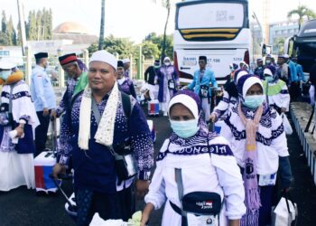 Kloter Perdana Haji Lampung Tiba, 1 Jemaah Langsung Dirujuk ke RS