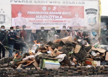 Perketat Gerbang Jawa, Polres Lampung Selatan Patahkan Penyelundupan 396 Kg Narkoba