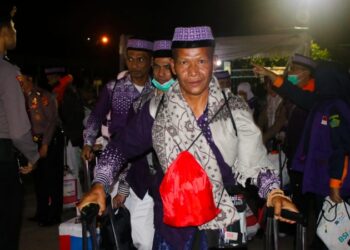 Fase I Usai: 3530 Jemaah Haji Lampung Tiba di Tanah Air