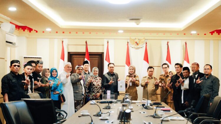 Dianggap Perilaku Menyimpang, LGBT Akan Diatur Lewat Perda di Lampung