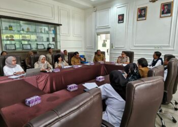Kantor Pertanahan Kota Palangka Raya menggelar rapat penyusunan diseminasi akses reforma agraria untuk memastikan tanah hasil legalisasi aset dapat dimanfaatkan secara produktif oleh penerima manfaat, Senin 11 Agustus 2025.