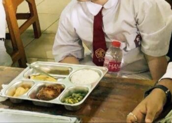 Baru 3 Hari, Program Makan Gratis di Tanggamus Sebabkan Belasan Siswa Mual dan Muntah