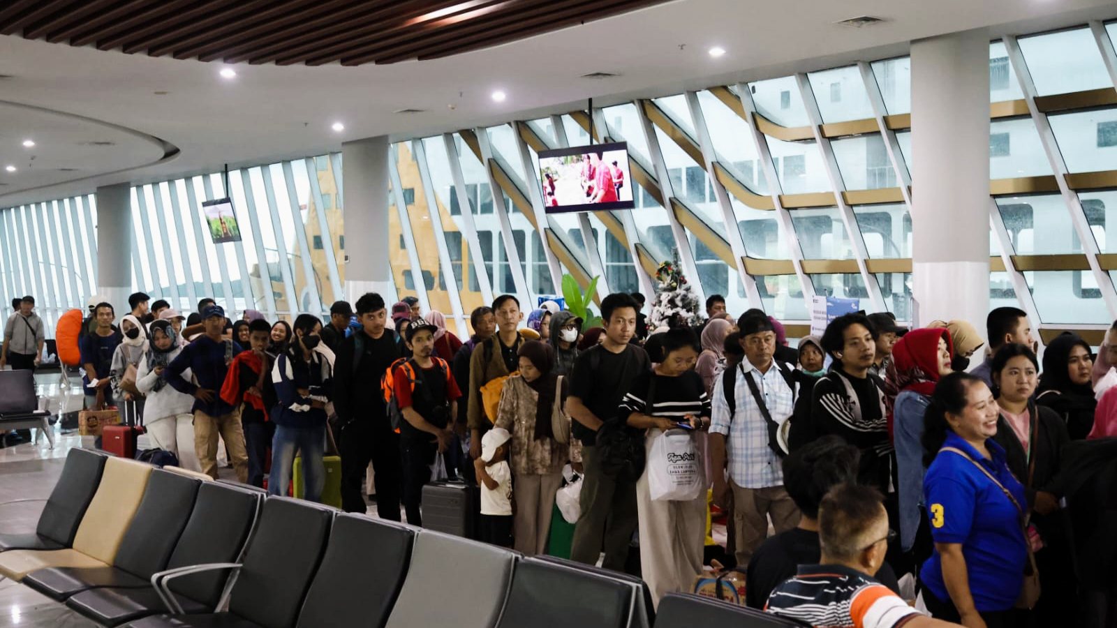 Rekap Nataru 2026: Kenaikan Arus Kendaraan Capai 2 Digit di Lintas Merak-Bakauheni